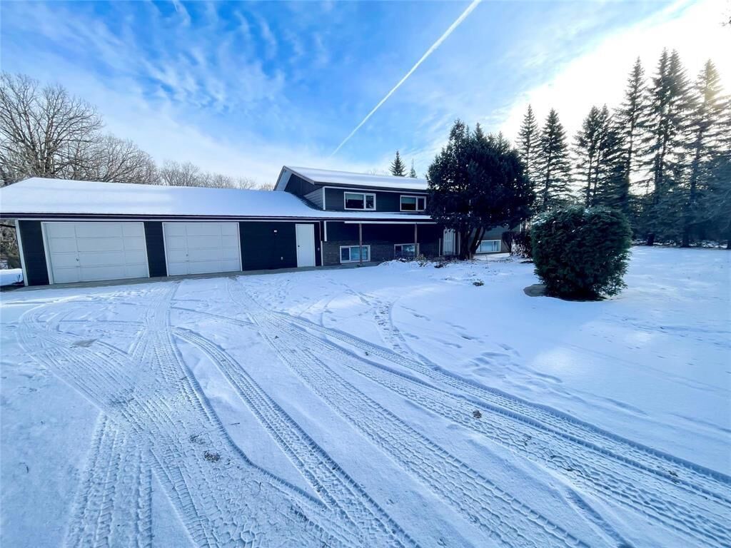 Property Photo:  Unknown  MB R0K 0H0 