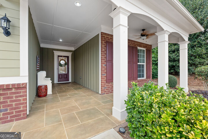Property Photo:  100 Crape Myrtle Drive  GA 30223 