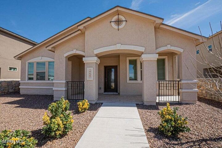 Property Photo:  4828 Ruben Soto Drive  TX 79938 