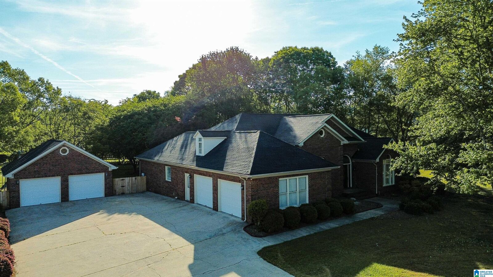 Property Photo:  32 Mallard Circle  AL 36203 
