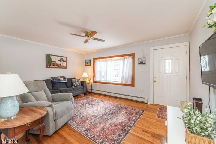 Property Photo:  1452 Lincoln Ave  NJ 07442 