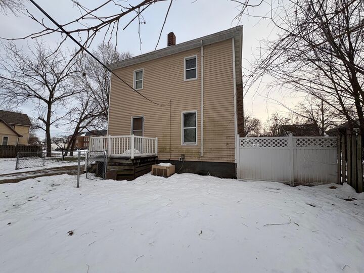 Property Photo:  206 Reber Avenue  IA 50701 