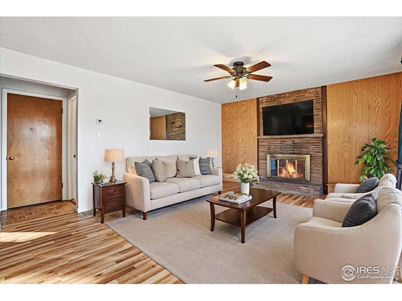 Property Photo:  2810 Lakecrest Pl  CO 80538 