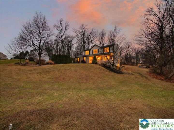 Property Photo:  7733 Harbor Court  PA 18080 