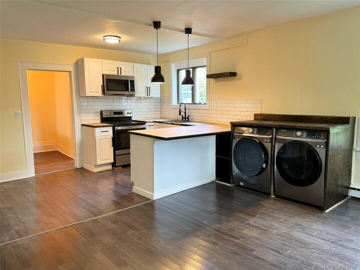 Property Photo:  2674 W Main Street Apartment  NY 12590 