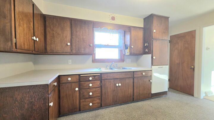 Property Photo:  500 E Main Street  MI 48158 