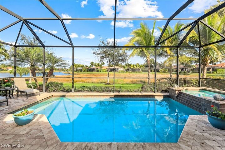 Property Photo:  9539 Campanile Circle  FL 34114 