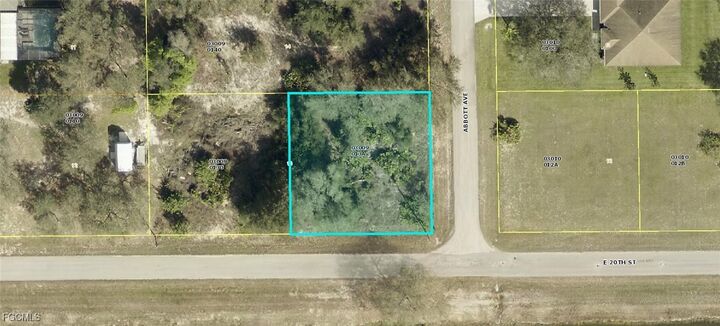 Property Photo:  4307 20th Street E  FL 33920 