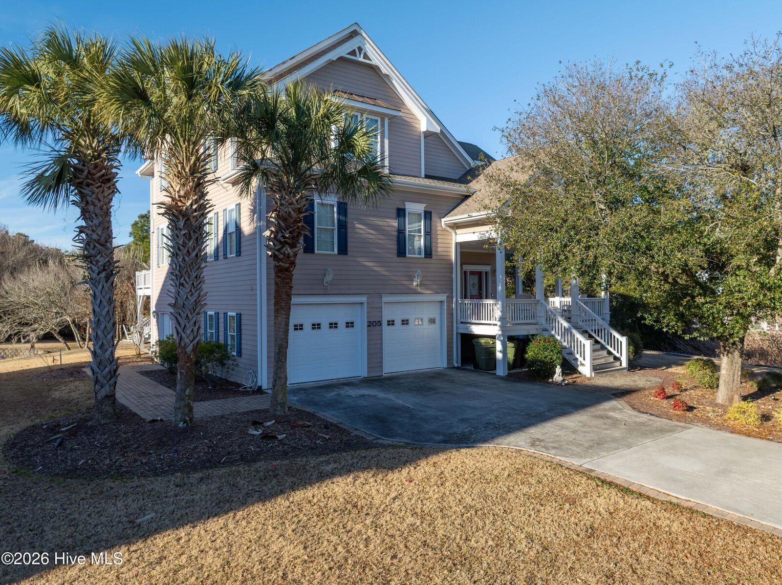 Property Photo:  205 Aberlady Bay  NC 28594 