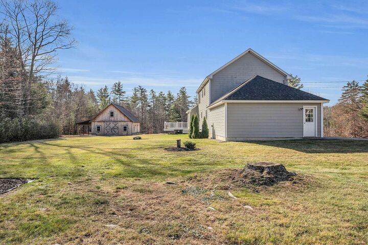 Property Photo:  15 Peacock Hill Road  NH 03281 