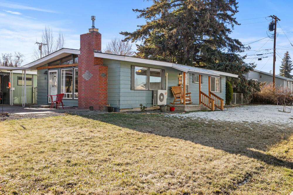 Property Photo:  4366 Highland Way  OR 97603 