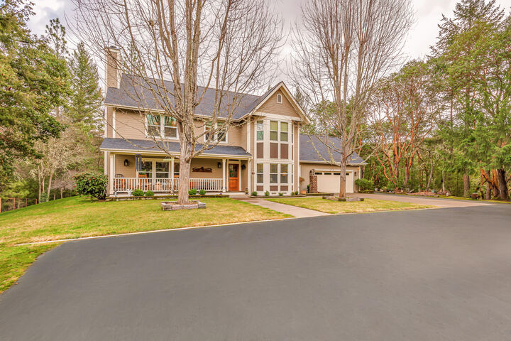 Property Photo:  1514 Sterling Creek Road  OR 97530 