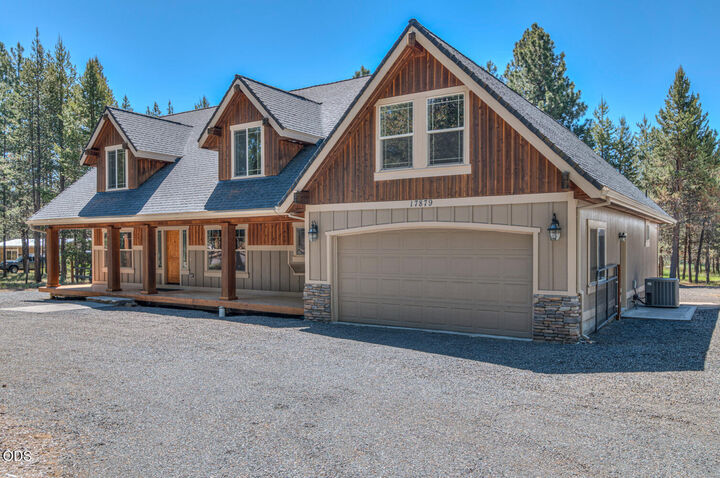 Property Photo:  17879 Kodiak Lane  OR 97707 