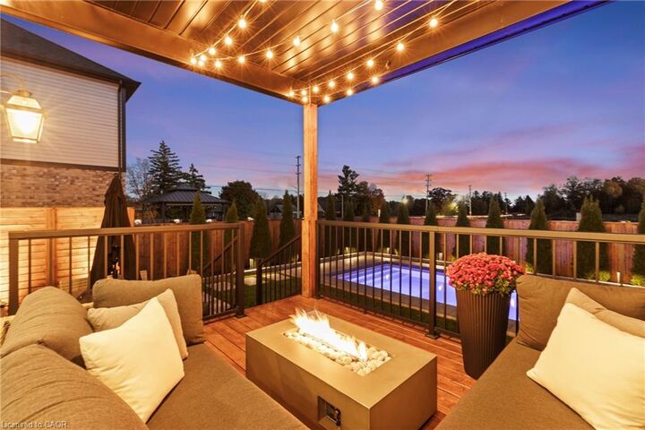 Property Photo:  236 Walker Road  ON L3B 5N5 