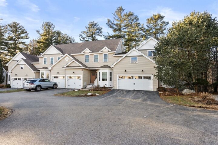 Property Photo:  37 Garett Way 37  MA 01746 