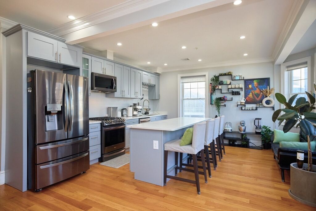 Property Photo: 23-25 Bowdoin Ave 4 MA 02121