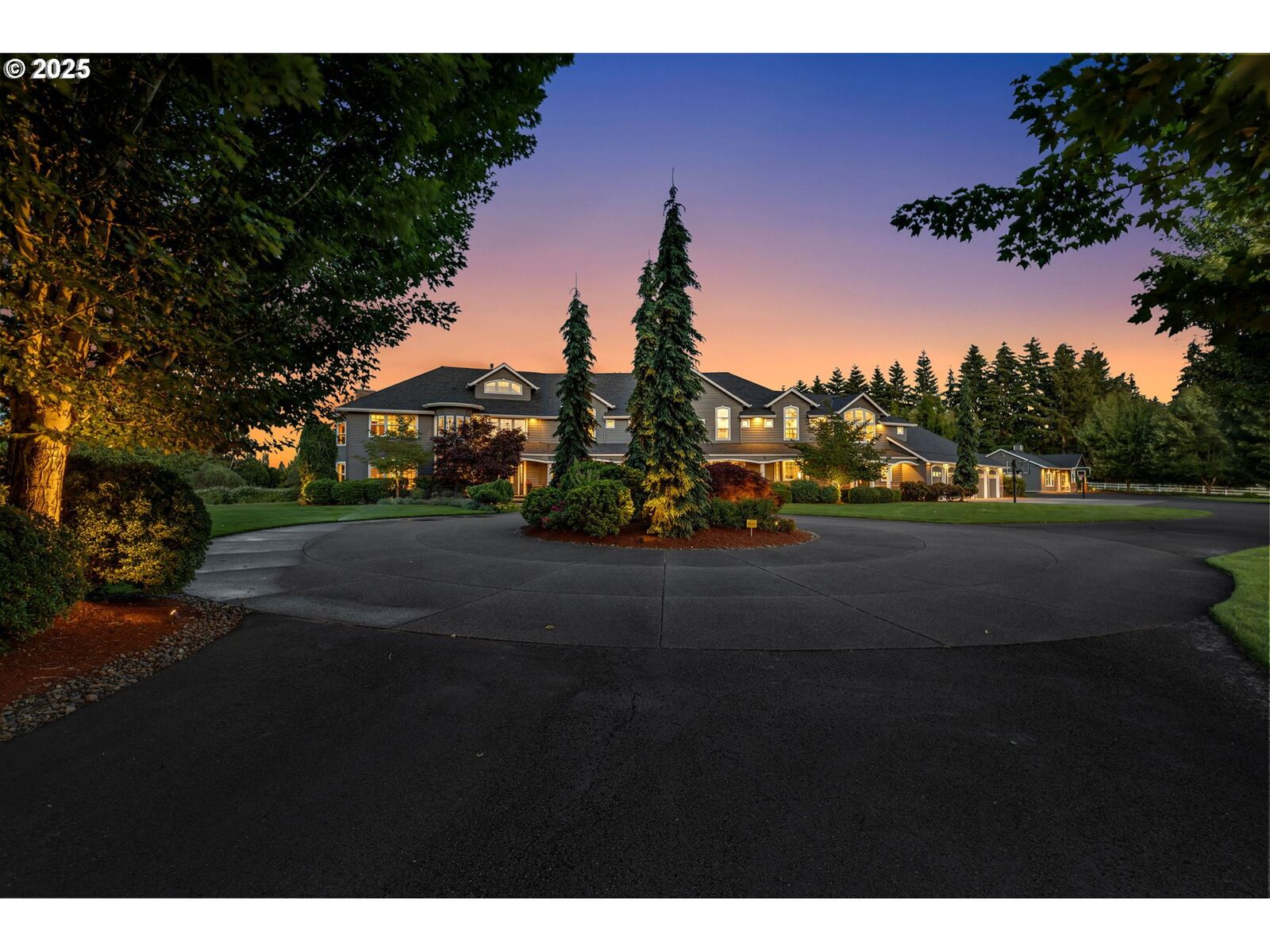 Property Photo:  2801 NW 155th St  WA 98685 