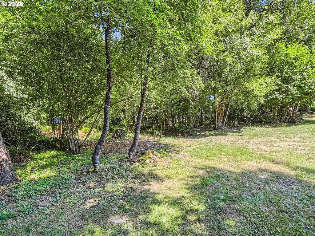 Property Photo:  11412 NE 64th Ave  WA 98686 