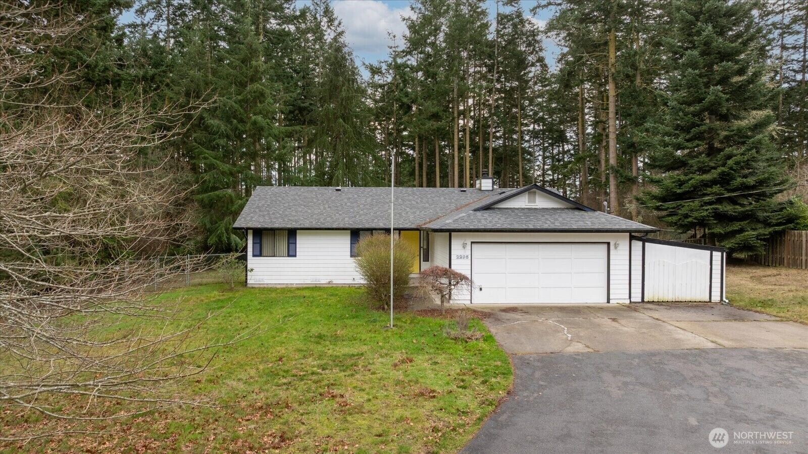 Property Photo:  2295  Wellman Place  WA 98277 