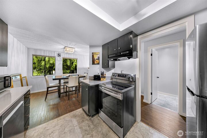 Property Photo: 1211 N 8th Street 2 WA 98273