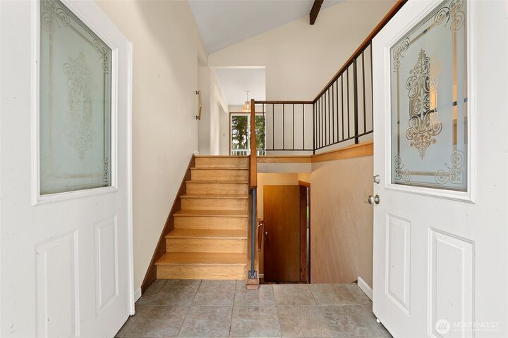 Property Photo: 33524 33rd Place SW WA 98023