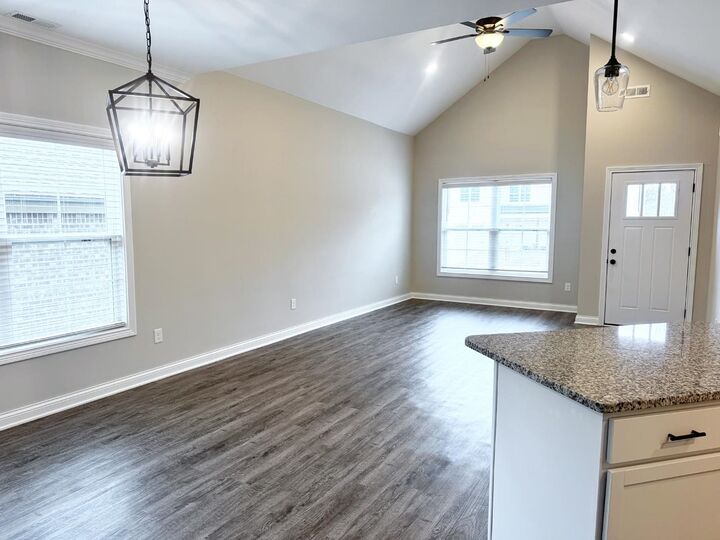 Property Photo:  6533/6537 Fortuna Court  KY 42104 