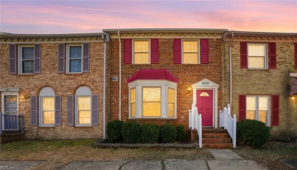 Property Photo:  4819 Woods Edge Rd  VA 23462 