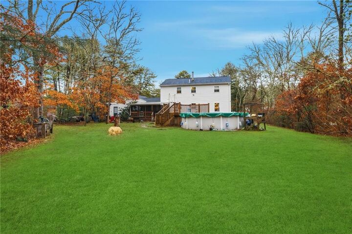 Property Photo:  20 Auburn Drive  RI 02813 