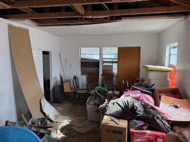 Property Photo:  1214 Preusser St  TX 76903 