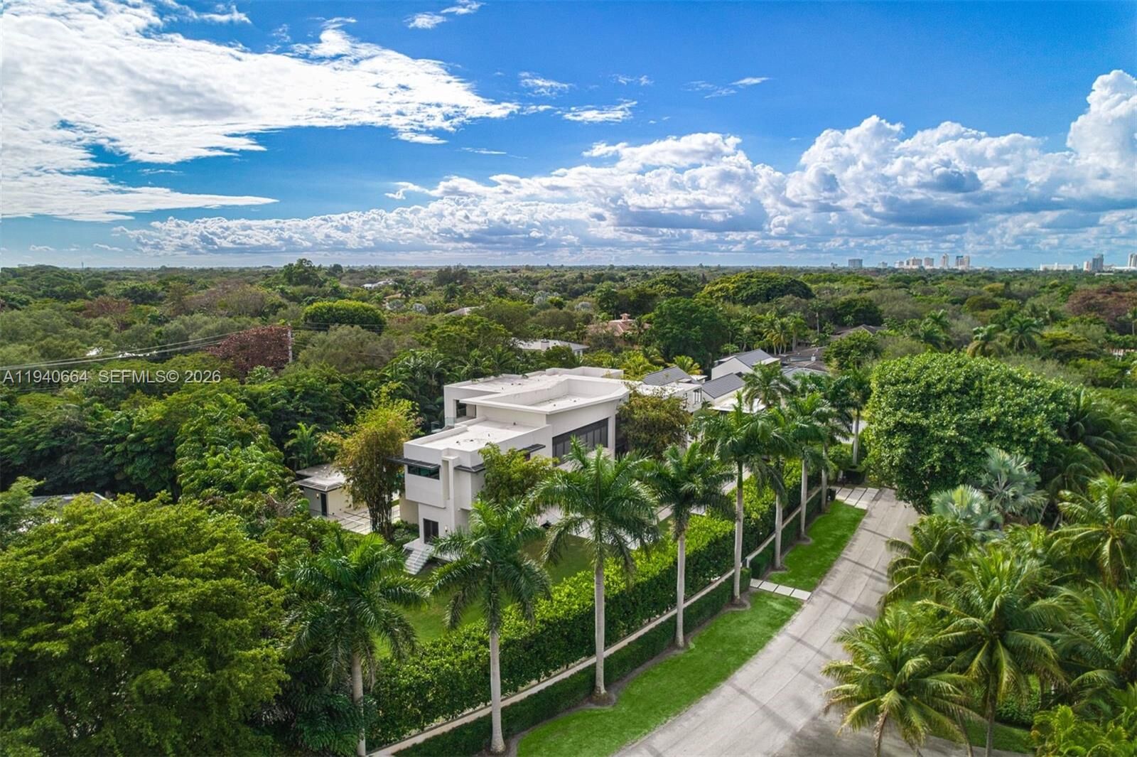 Property Photo:  4780 SW 86th Ter  FL 33143 
