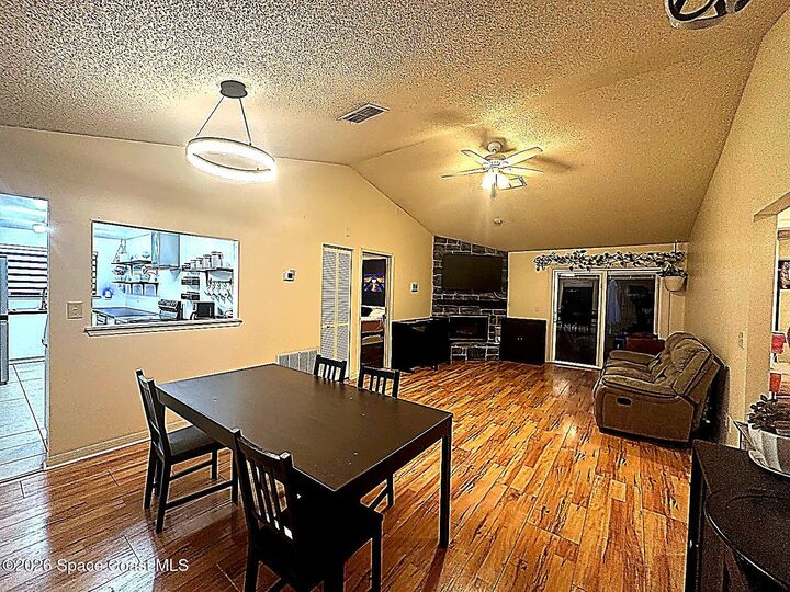 Property Photo:  11279 Southington Place  FL 32257 