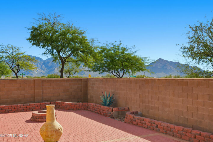 Property Photo:  12827 Bloomington Loop  AZ 85755 