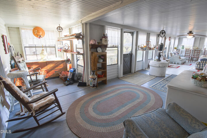 Property Photo: 847 Brantleytown Road NC 27597