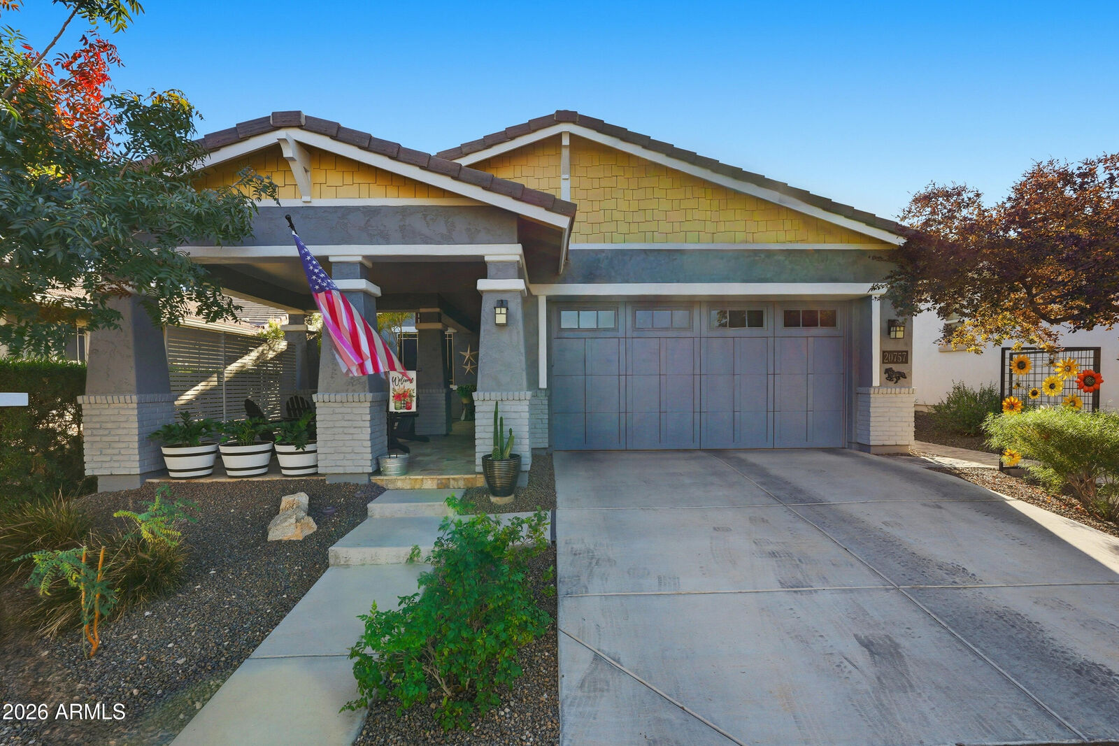 Property Photo:  20757 W Minnezona Avenue  AZ 85396 