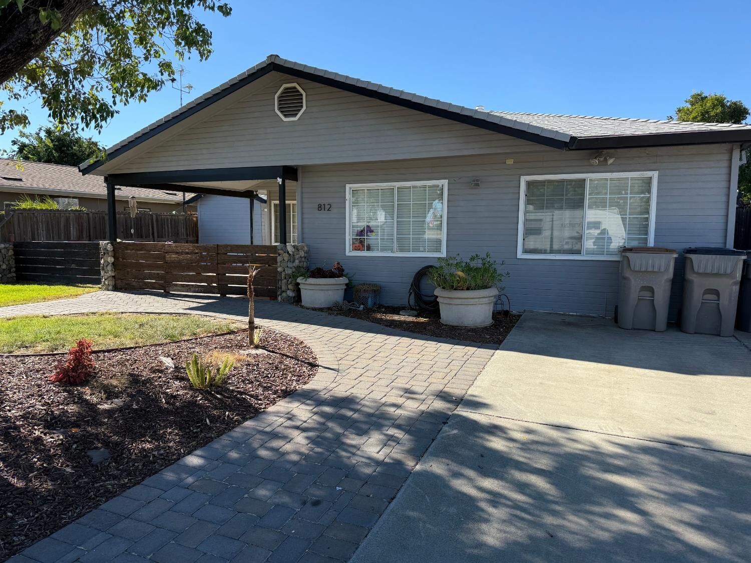Property Photo:  812 Taylor Street  CA 95694 
