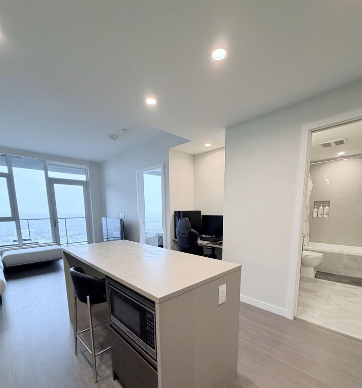 Property Photo: 2108 Gilmore Avenue 2803 BC V5C 0N8