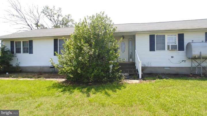 Property Photo:  1808 Hoopersville Road  MD 21634 
