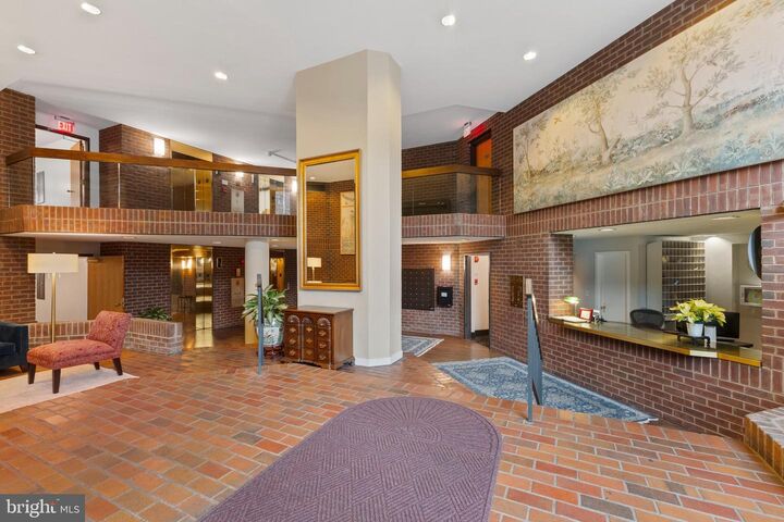 Property Photo:  1099 22nd Street NW 601  DC 20037 