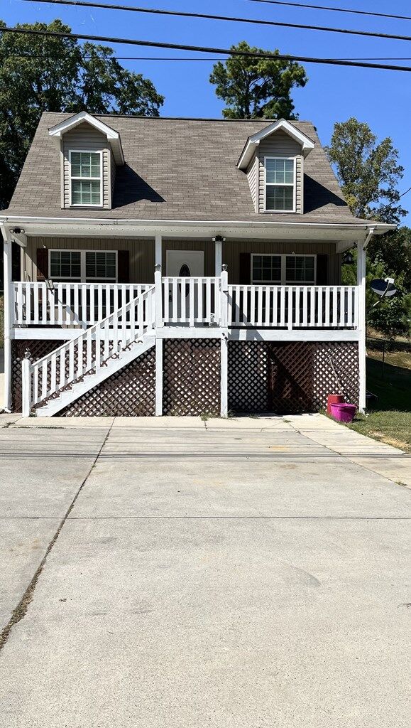 Property Photo:  825 Martin Luther King Jr Blvd  GA 30721 