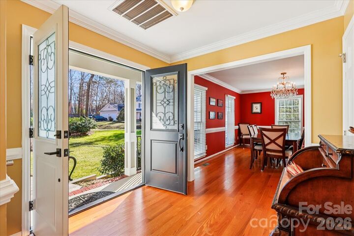 Property Photo:  1426 Ashstead Lane  NC 28105 