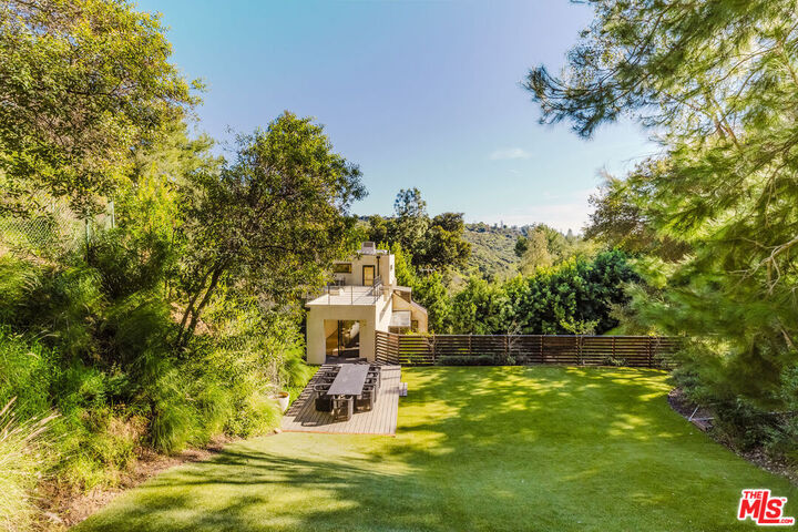 Property Photo:  10443 Corfu Ln  CA 90077 