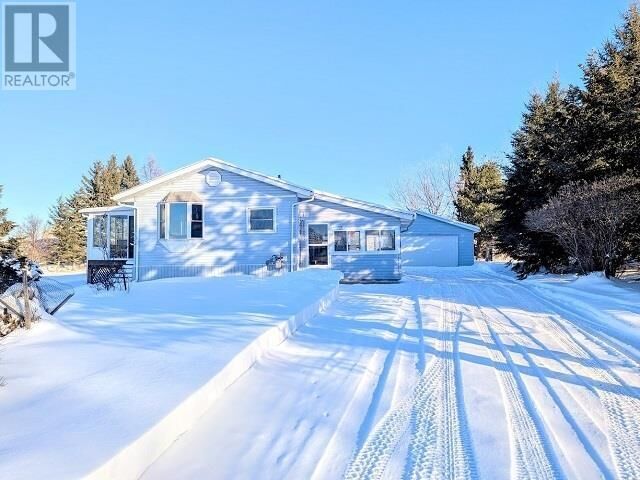 Property Photo:  35 Keith Ave  ON P8N 3K8 