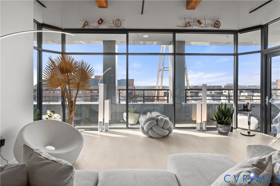 Property Photo:  251 Rocketts Way 510  VA 23231 