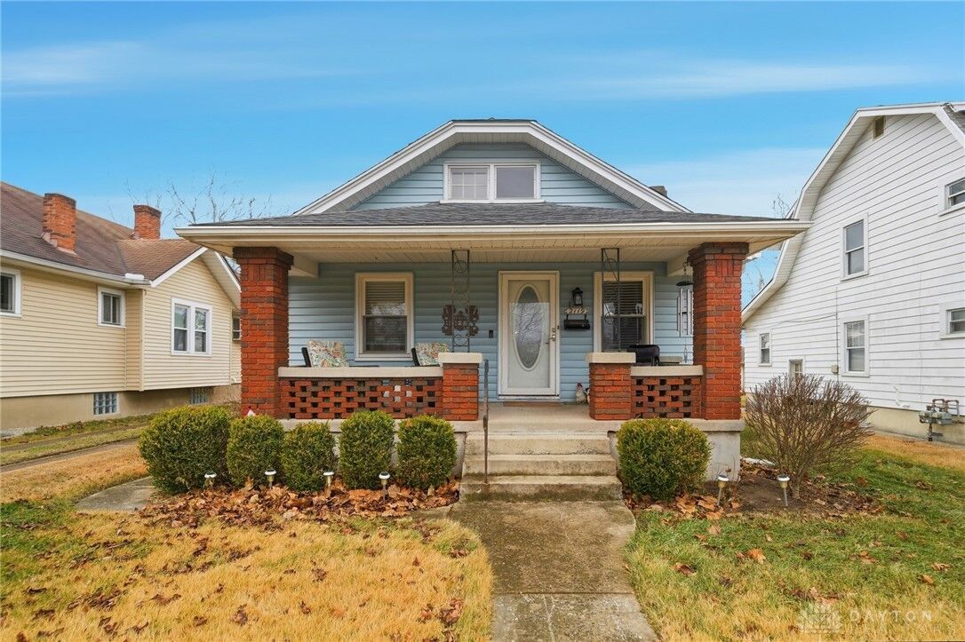 Property Photo:  2119 Mapleview Avenue  OH 45420 