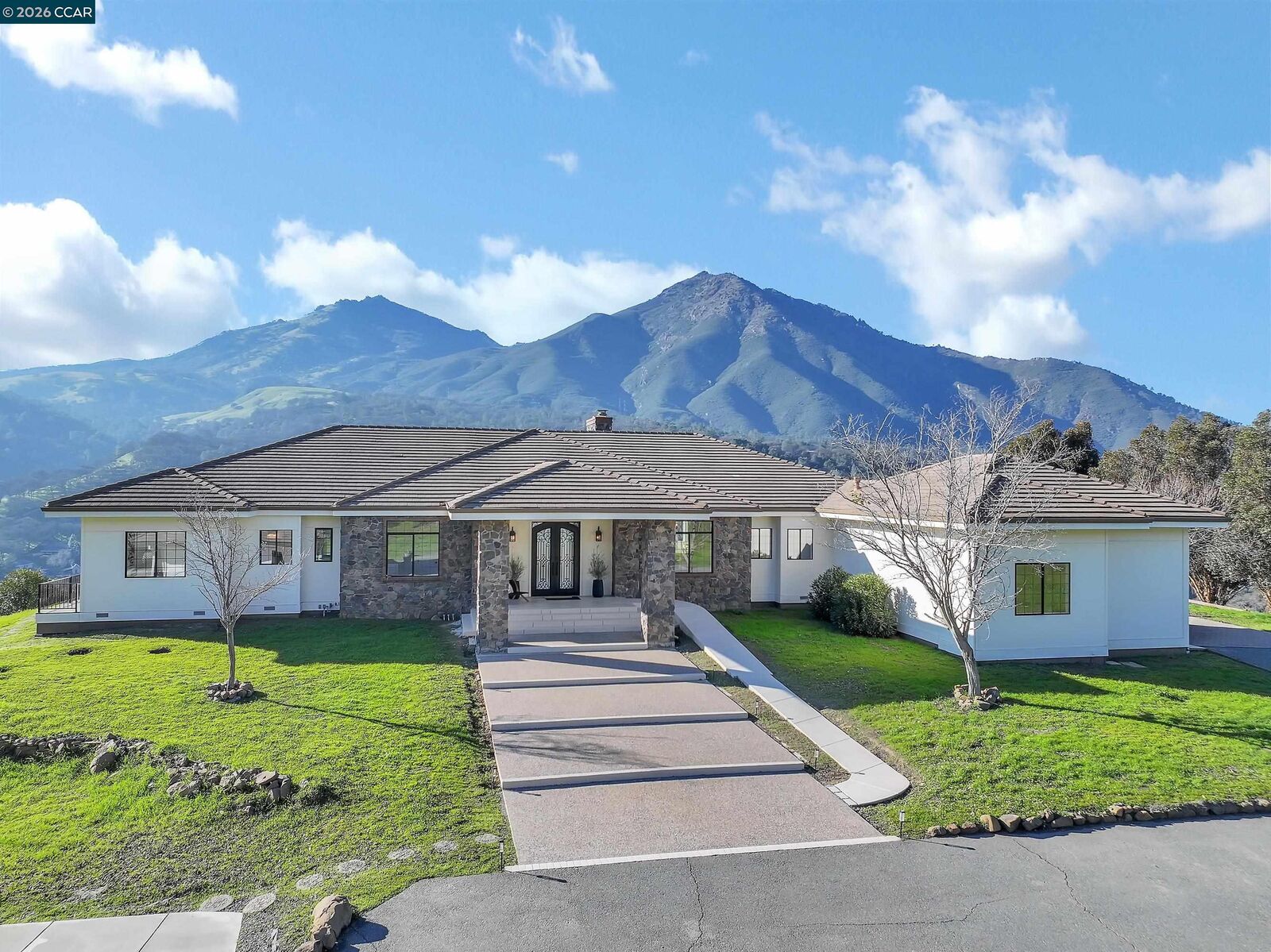 Property Photo:  420 Leon Ct  CA 94517 