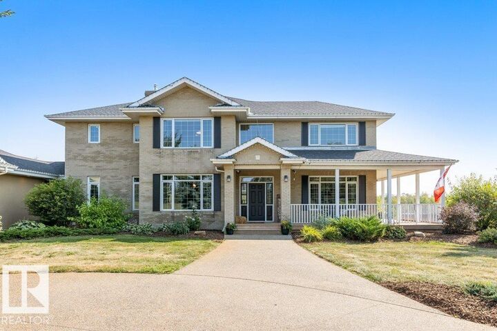 Property Photo: 26109B Meadowview Drive AB T8T 0K9