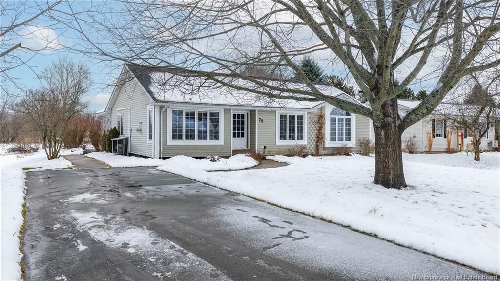 Property Photo:  29 Oak Court  NB E4E 2L7 