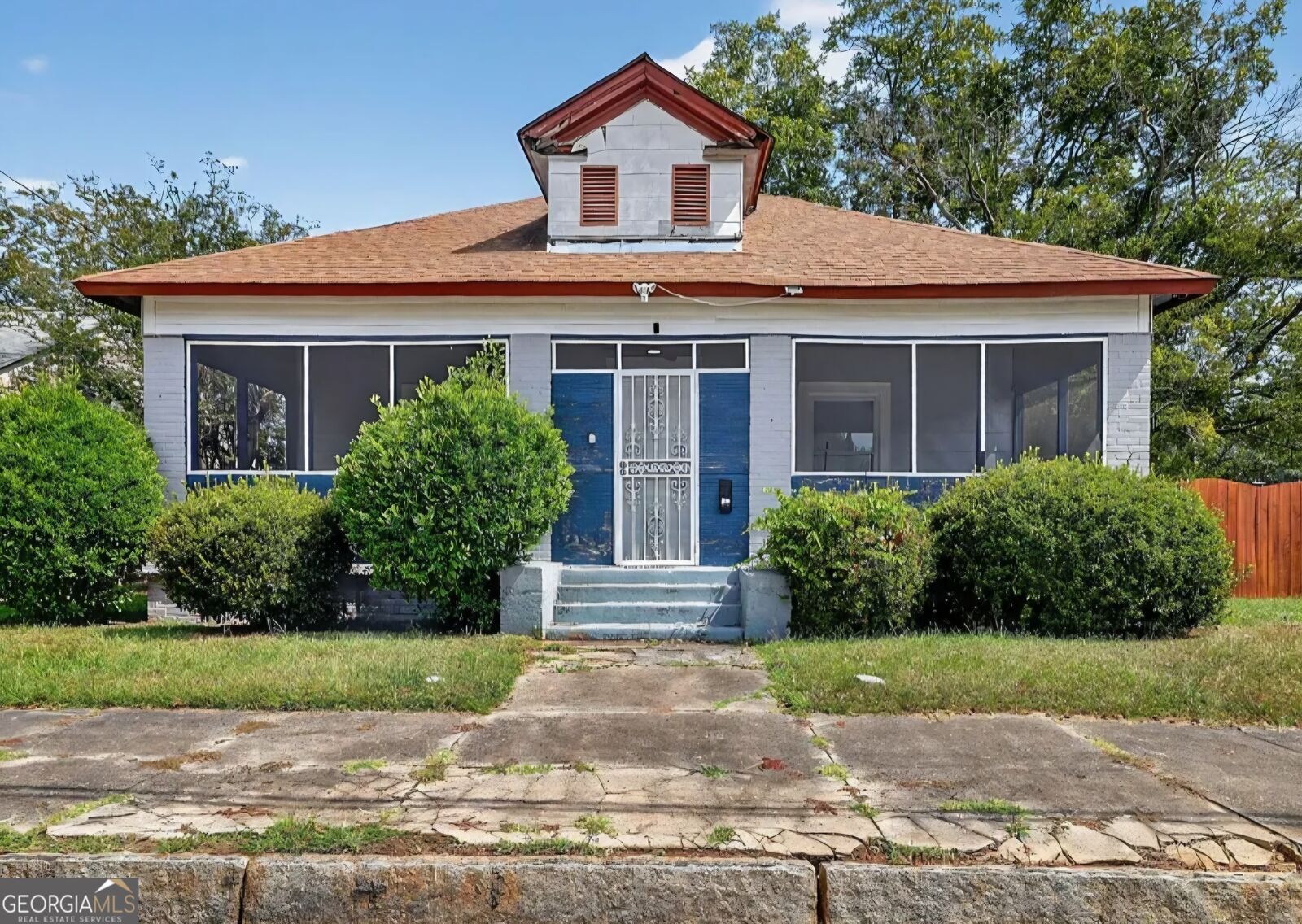 Property Photo:  1492 Virginia Avenue  GA 31204 