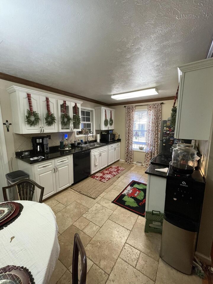 Property Photo:  112 Ashwood Dr  MS 39759 