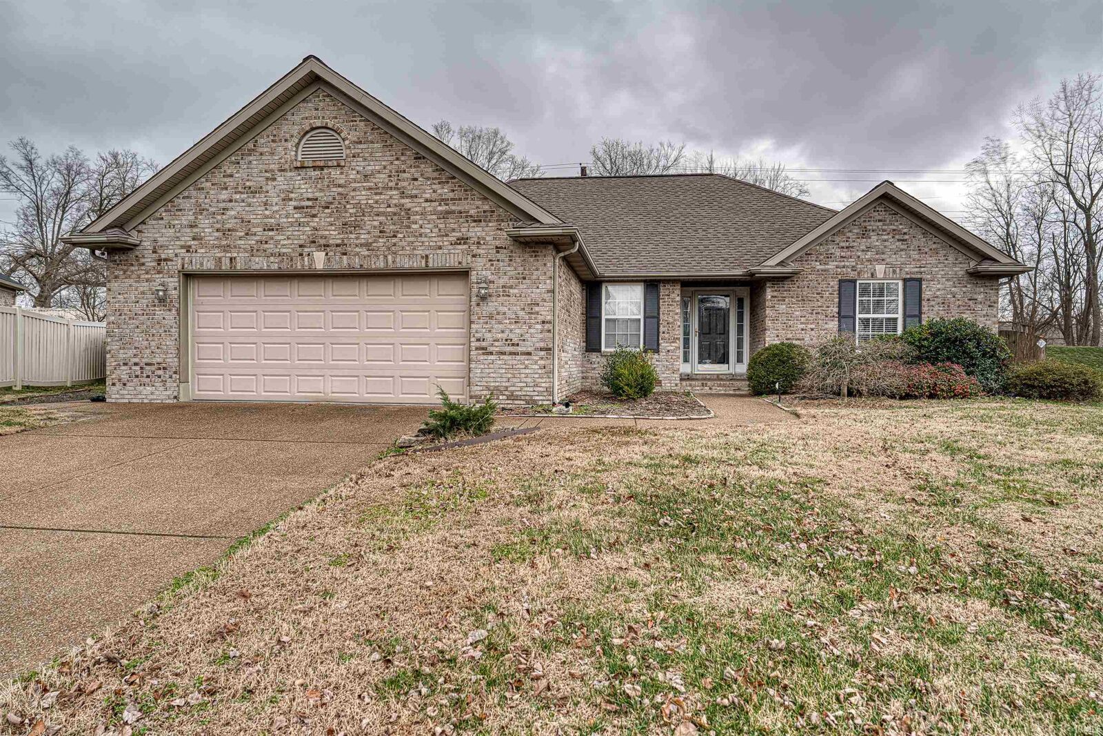 Property Photo:  105 Temple Drive  IN 47630 